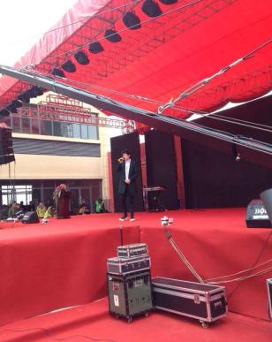 铝桁架受欢迎的原因及舞台桁架怎么选