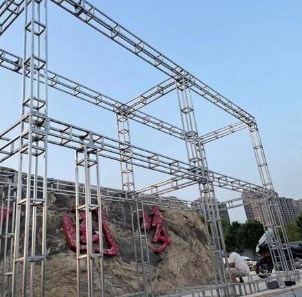 {背景桁架}如何巧妙布置达到营销的境界吗